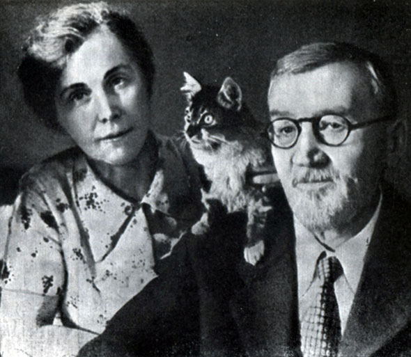 А. И. Куприн и Е. М. Куприна. 1937 г.
