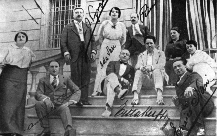 А. И. Куприн среди итальянских артистов. Лето 1914 года
